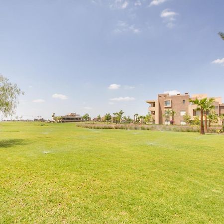 Lumineux Et Vue Degagee Sur Piscine A Prestigia Apartman Marrákes Kültér fotó